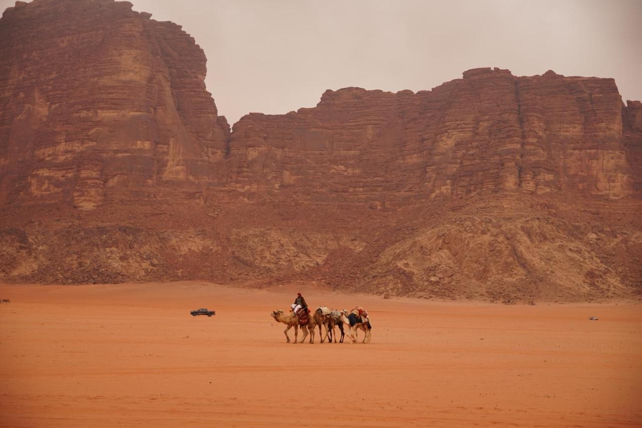 Star Walk Camp & Tours Hotel Wadi Rum Exterior photo