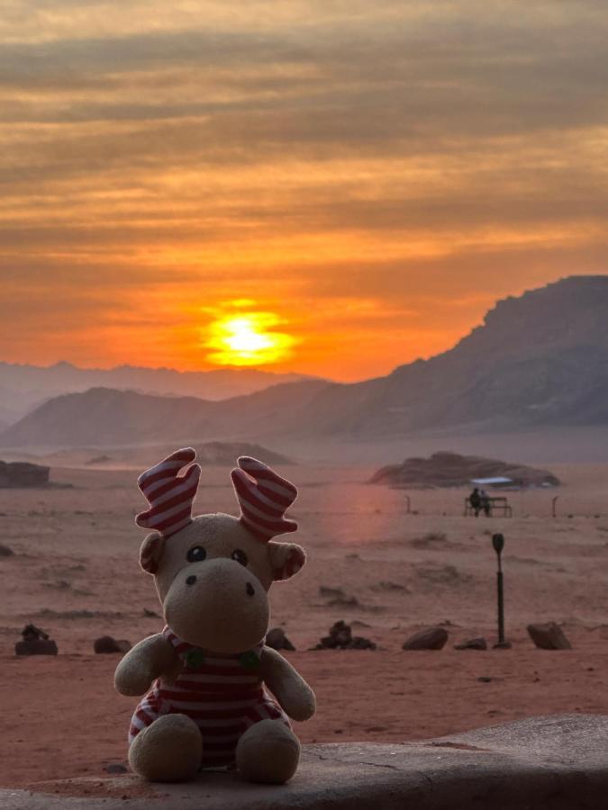 Star Walk Camp & Tours Hotel Wadi Rum Exterior photo