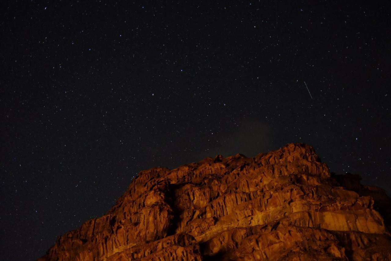 Star Walk Camp & Tours Hotel Wadi Rum Exterior photo