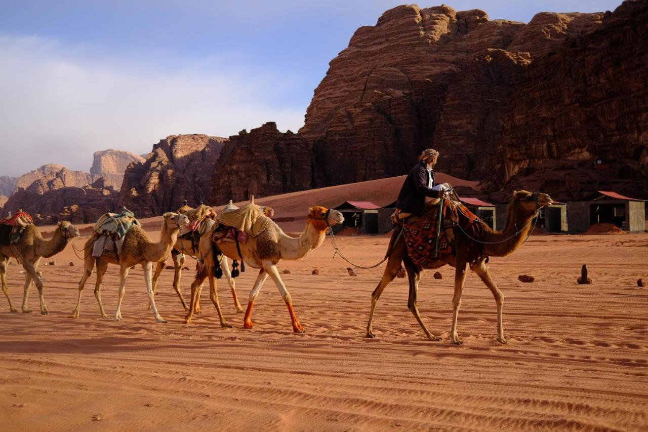 Star Walk Camp & Tours Hotel Wadi Rum Exterior photo