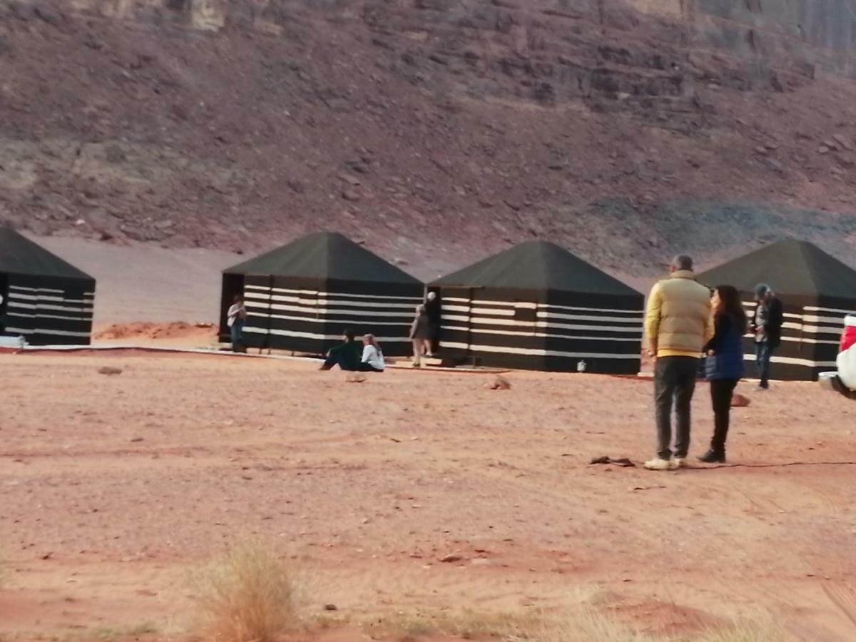 Star Walk Camp & Tours Hotel Wadi Rum Exterior photo