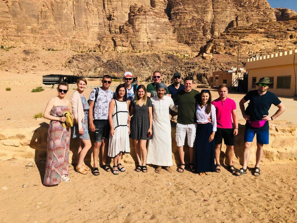 Star Walk Camp & Tours Hotel Wadi Rum Exterior photo